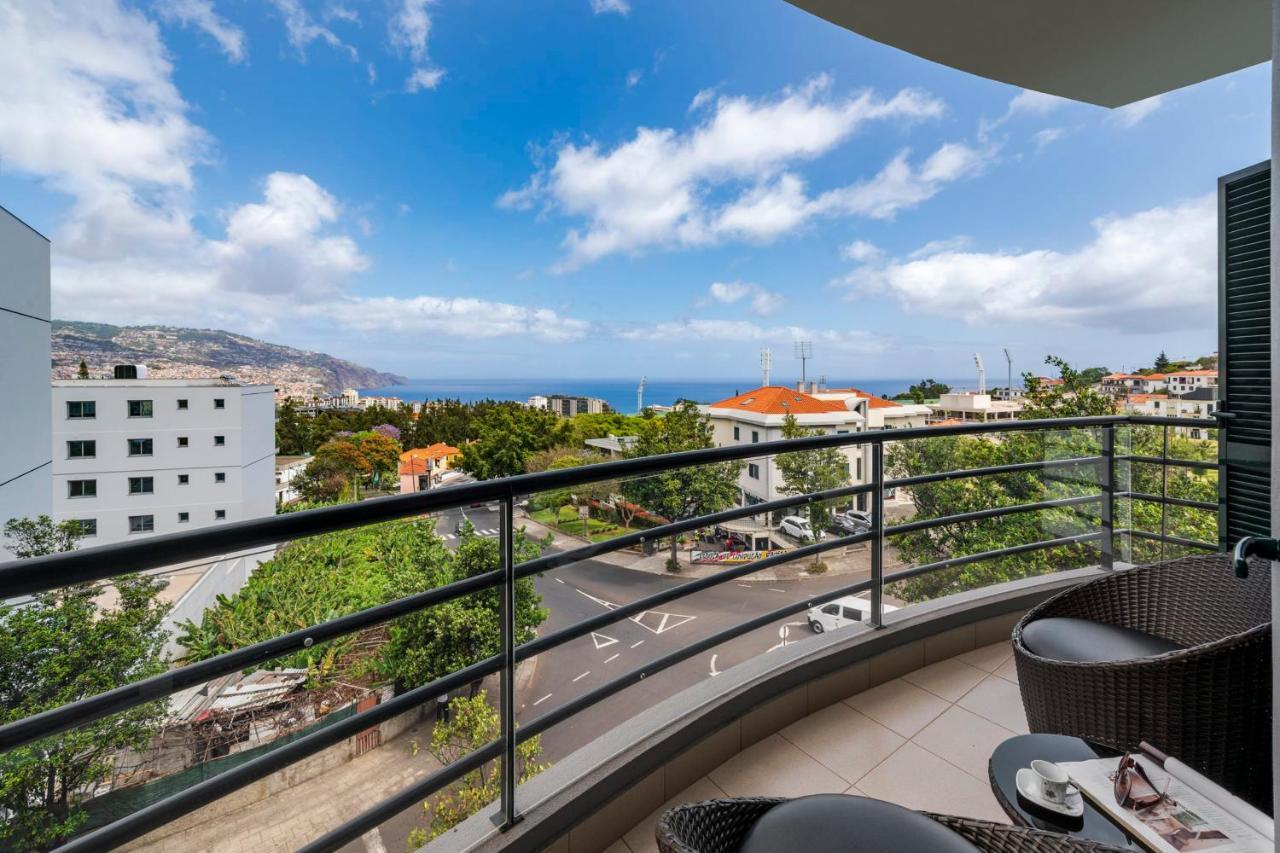 Barreiros III By An Island Apart Funchal  Exterior foto