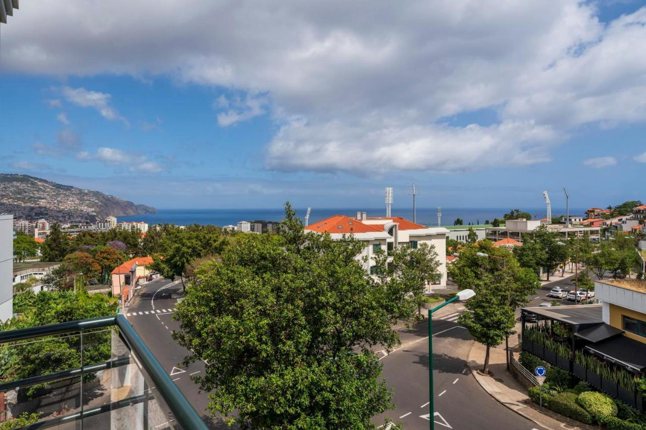 Barreiros III By An Island Apart Funchal  Exterior foto